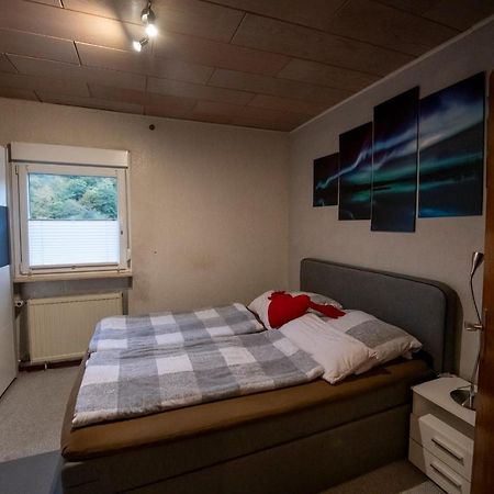 Schoene Ferienwohnung In Ruhiger Lage Алтена Екстериор снимка