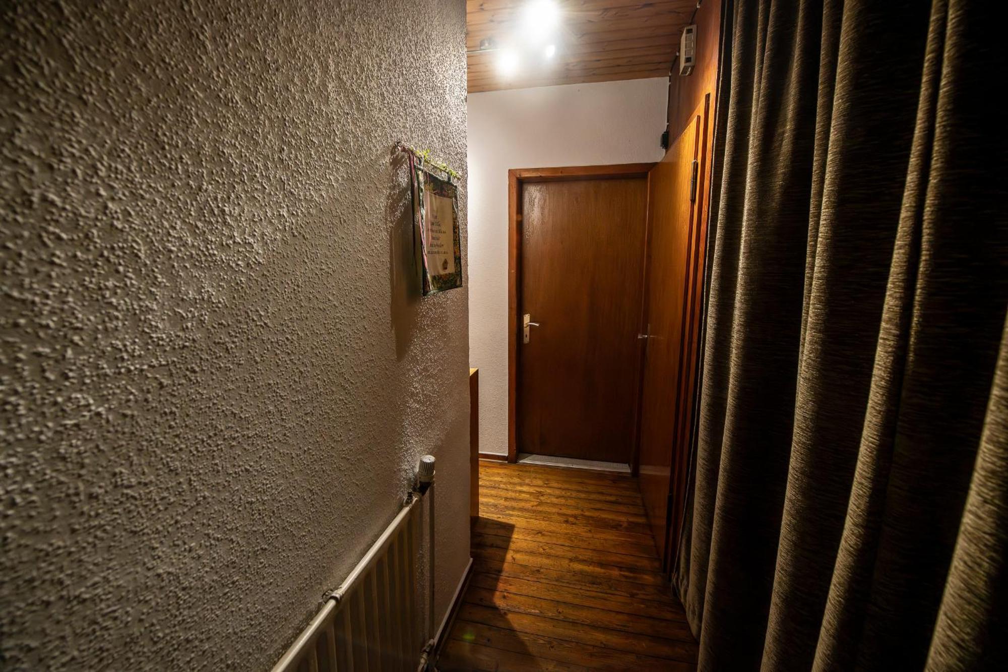 Schoene Ferienwohnung In Ruhiger Lage Алтена Екстериор снимка