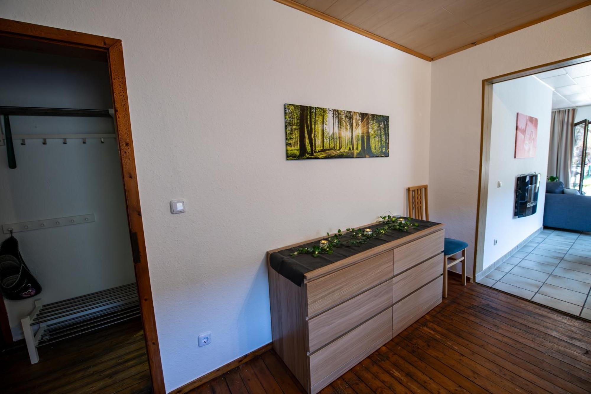 Schoene Ferienwohnung In Ruhiger Lage Алтена Екстериор снимка